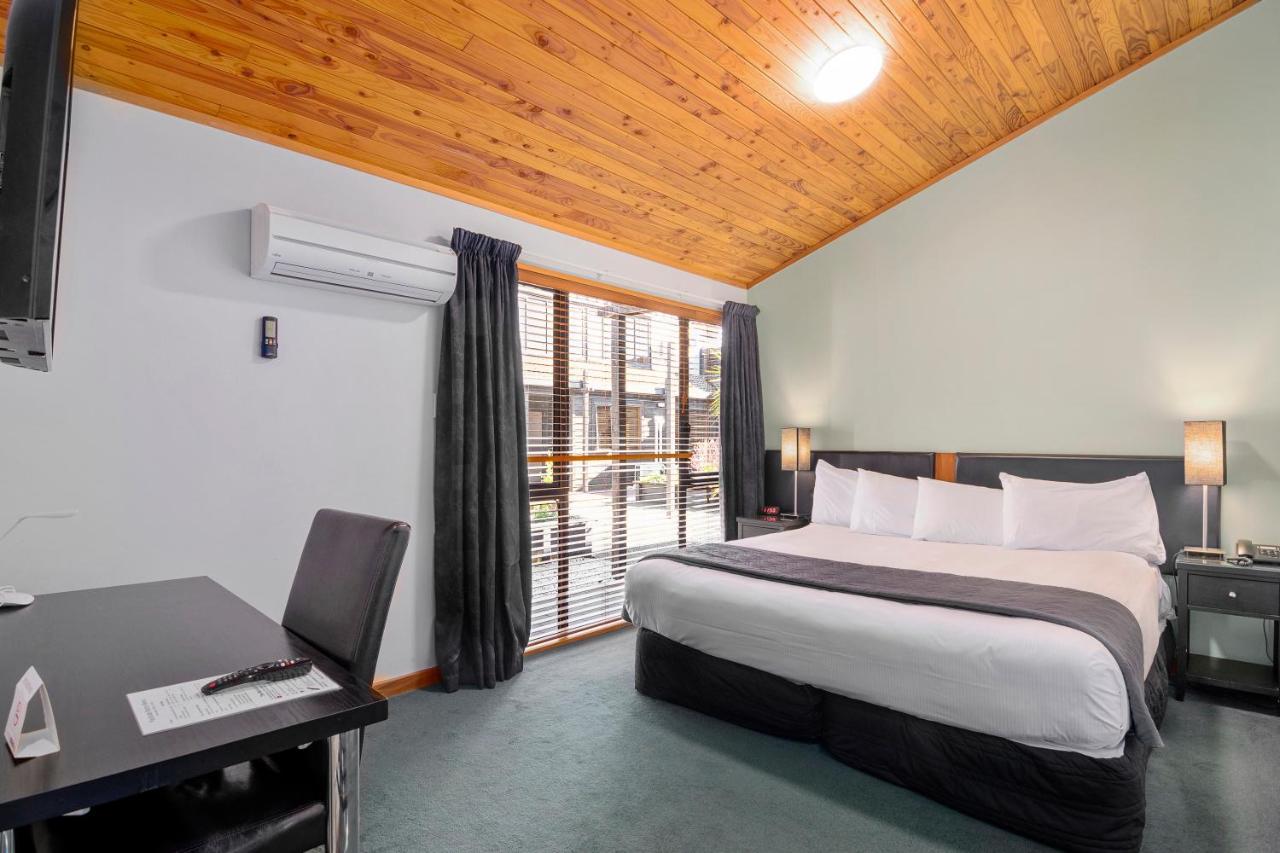 Riverside Hotel Marlborough Blenheim Bagian luar foto