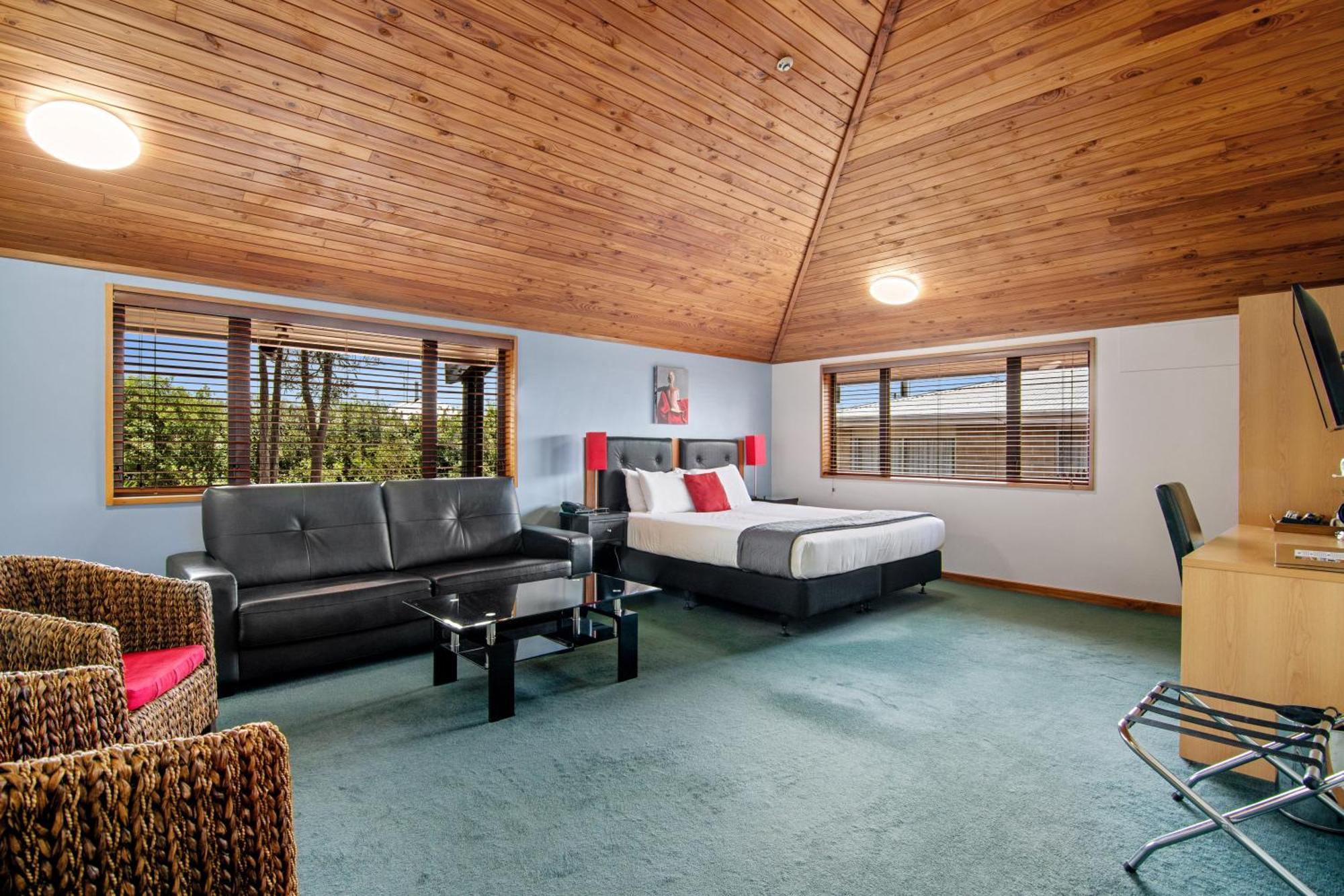 Riverside Hotel Marlborough Blenheim Bagian luar foto